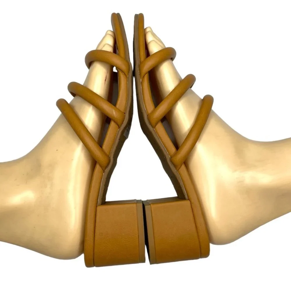 Melrose Ave Women's Tan Faux Leather Three‎ Strap Block Heel Sandals Size 8.5M